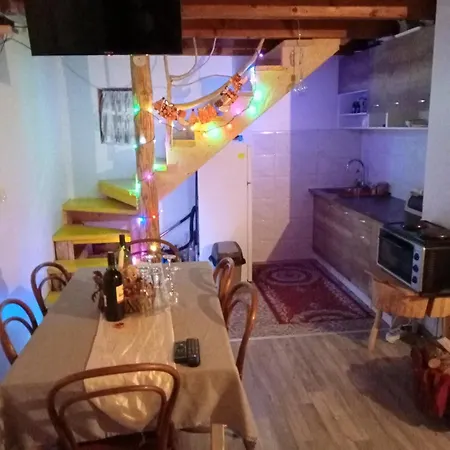 Holiday home Kuca Za Odmor Magicna Livada Podgrab